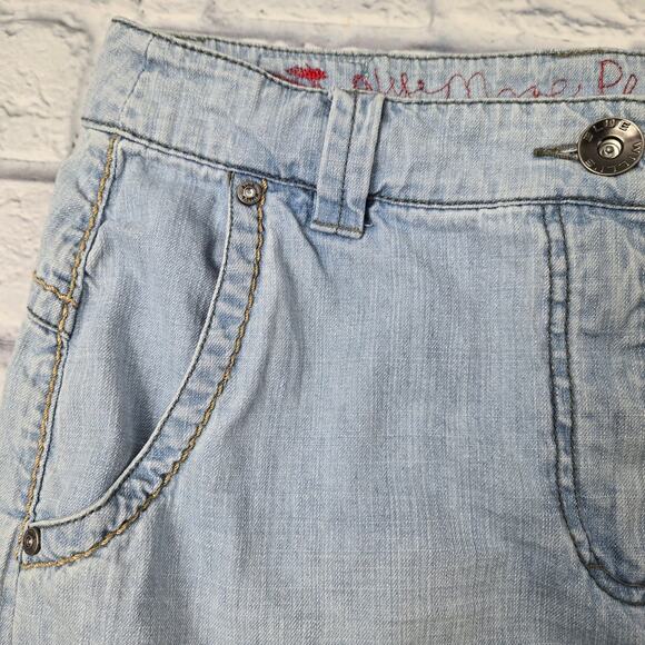 Blue Willi's Denim Skirt A Life More Pleasant Ice Blue Light Wash size 42 (12US) - Picture 3 of 13